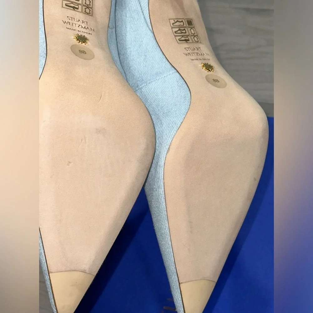Stuart Weitzman Denim Scallop Pumps‎ Size 8B